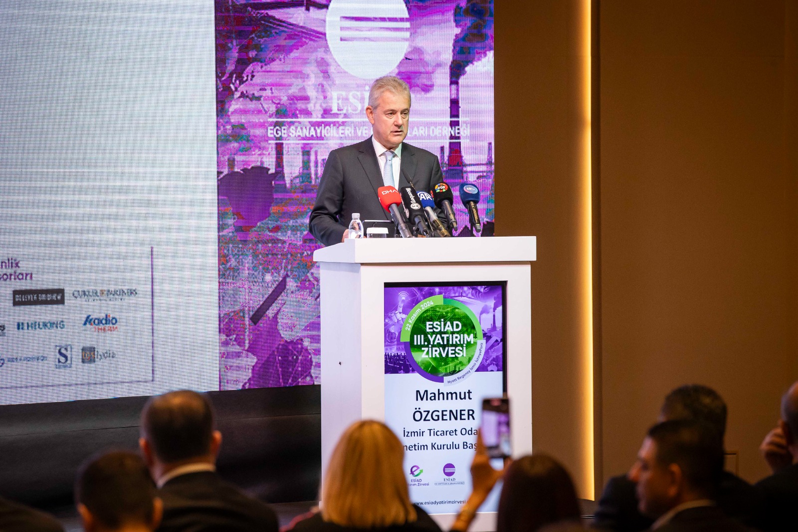İzmir Ticaret Odası Yönetim Kurulu Başkanı Mahmut Özgener