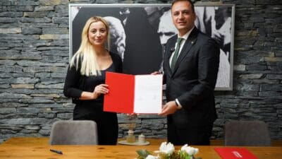Bornova Belediyesi ile Pi Gençlik Derneği, gençlerin haklarını savunmak, sorunlarına