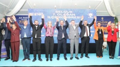 AK Parti Selçuk Kongresi’nde konuşan Önceki dönem Gençlik ve Spor