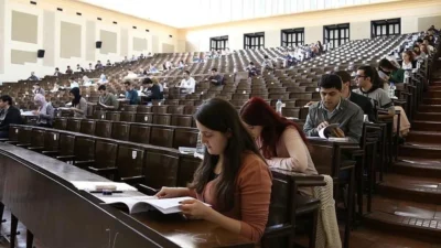 Yükseköğretim Kurulu, üniversite sınavı verilerini açıkladı. Buna göre bu yıl