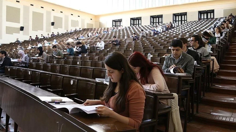 Yükseköğretim Kurulu, üniversite sınavı verilerini açıkladı. Buna göre bu yıl