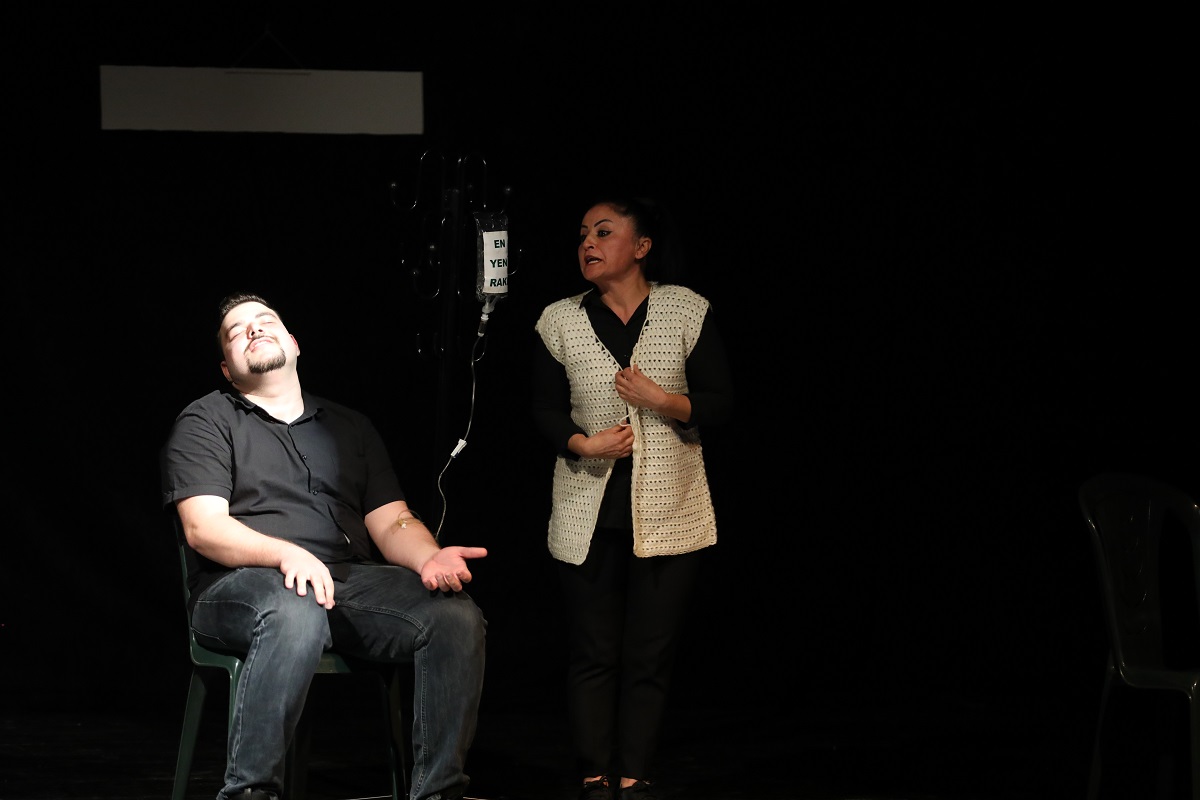 Menderes Belediyesi Klaros Tiyatro Topluluğu, Uluslararası İzmir Tiyatro Festivali’nde sahne
