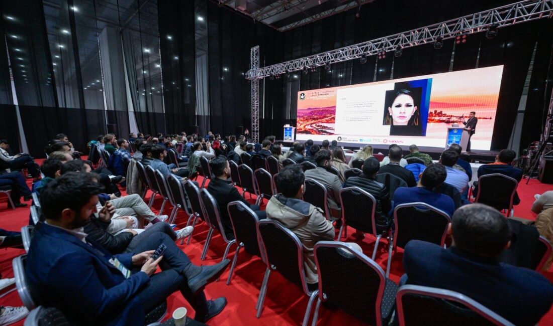 İzmir Büyükşehir Belediyesi ev sahipliğinde, İZFAŞ ve TÜRSAB tarafından bu