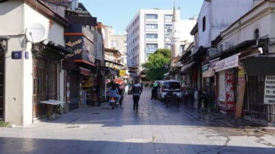 Bornova Belediyesi, ilçenin sosyal ve ekonomik hayatındaki etkin rolünü yüzyıllardır