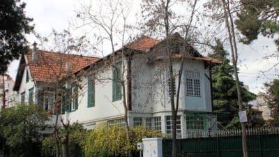 Bornova Belediyesi Müze Müdürlüğü, kent tarihi ve kültürüne ilişkin konuların