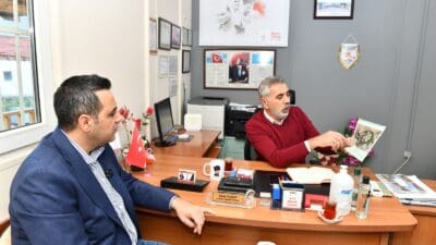 Çiğli Belediye Başkanı Onur Emrah Yıldız, ilçede bulunan 26 mahalle
