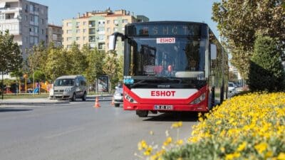 İzmir Büyükşehir Belediye Başkanı Dr. Cemil Tugay’ın göreve başlamasının ardından