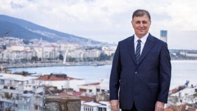 İzmir Büyükşehir Belediye Başkanı Dr. Cemil Tugay, Kültürpark’ta ilk kez