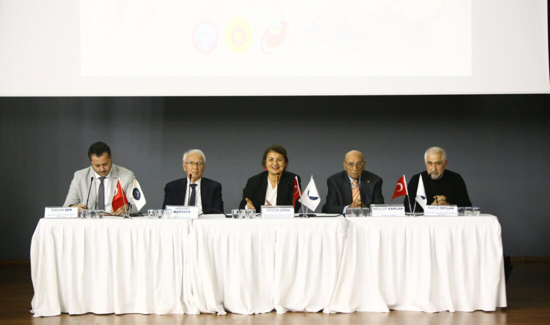 Karabağlar Belediyesi ve Yeni Kuşak Köy Enstitülüler Derneği tarafından düzenlenen