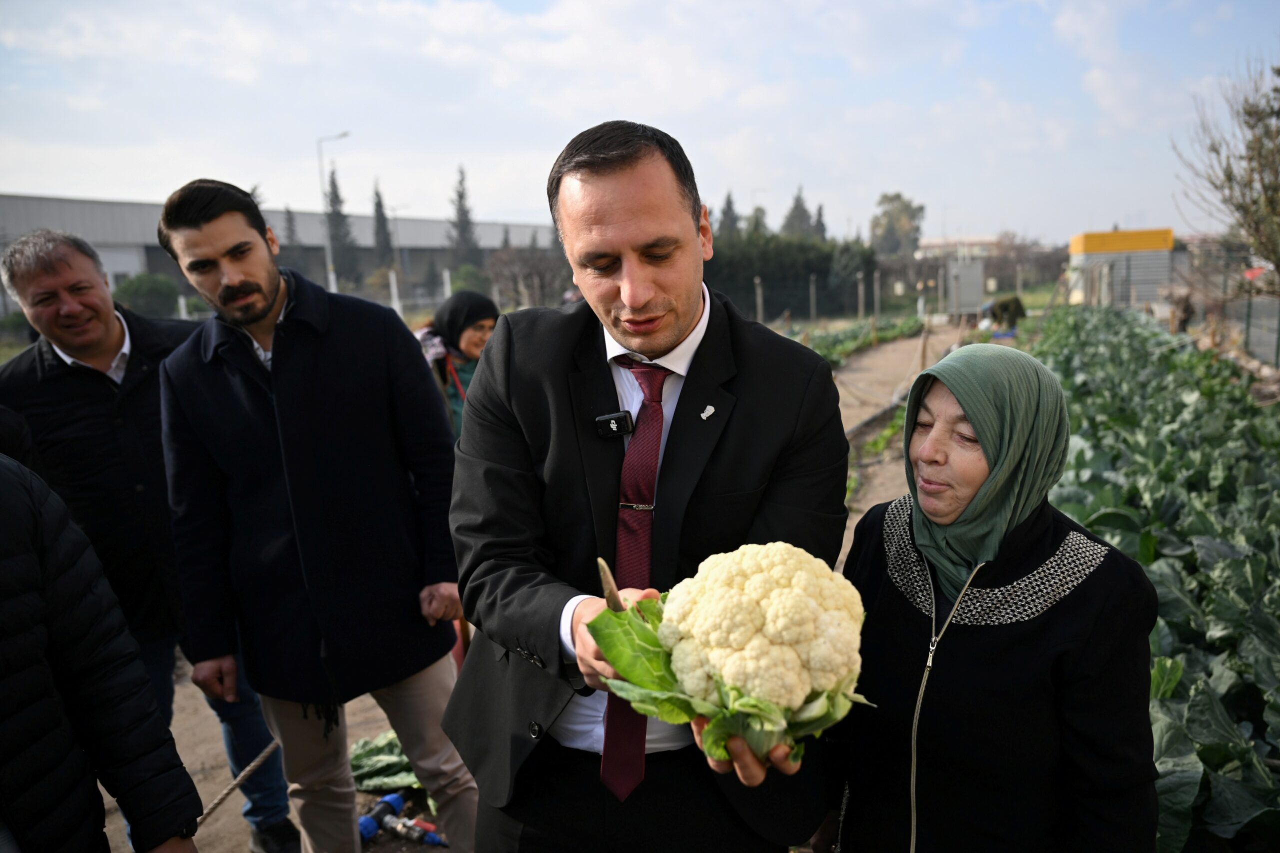 Bornova Belediyesi, dezavantajlı mahallelerde yaşayan kadınları üretime teşvik etmek için