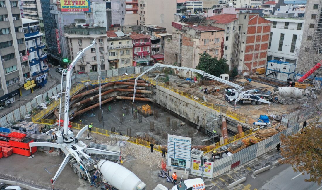 Konak Belediyesi’nin, İzmir’in merkez noktalarından Dokuz Eylül Meydanı’nda yaşama geçirilecek