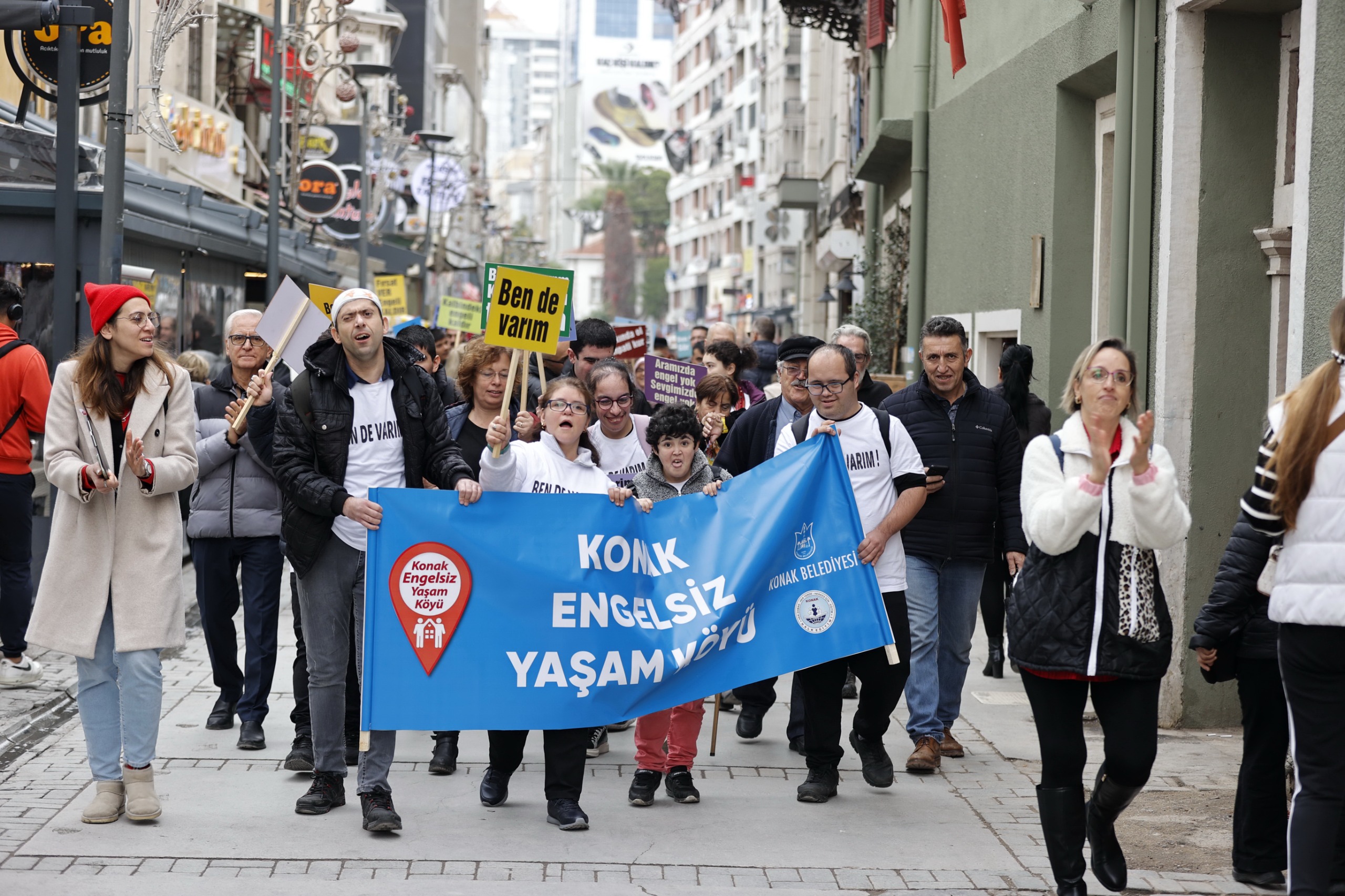 Konak Belediyesi’nin 3 Aralık Dünya Engelliler Günü’ne özel düzenlediği etkinlikler