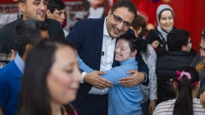 
Balçova Belediyesi, engelli bireyler ve aileleri için düzenlediği “Engelsiz Yılbaşı