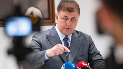 İzmir Büyükşehir Belediye Başkanı Cemil Tugay, katıldığı canlı yayında SGK