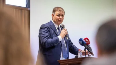 İzmir Büyükşehir Belediye Başkanı Cemil Tugay, Suriye’deki rejim değişikliği sonrası