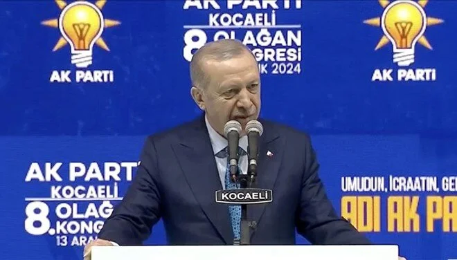 Cumhurbaşkanı Recep Tayyip Erdoğan, CHP Lideri Özgür Özel'e seslenerek, "PYD'yi