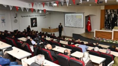 Çiğli Belediye Başkanı Onur Emrah Yıldız, uzun süredir riskli alan