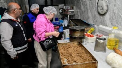 Bornova Belediyesi ekipleri Çamdibi’ndeki 25 fırını genel üretim koşulları, ruhsat