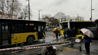 İstanbul Fatih'teki Turgut Özal Millet Caddesi'nde, Aksaray istikametine giden bir