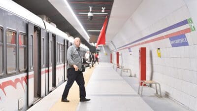 İzmir Büyükşehir Belediyesi’nin 287 milyon Euro’luk yatırımla hayata geçirdiği Narlıdere