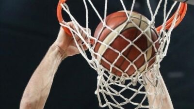 Ligde krizlerin gölgesinde art arda 4’üncü galibiyetini alan Karşıyaka 8