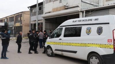 Kayseri'nin Kocasinan ilçesinde bulunan bir iş yerinde boya kazanının patlaması