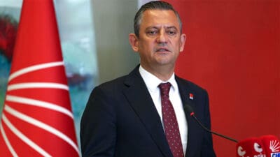 CHP Genel Başkanı Özgür Özel, partisinin belediyelerine SGK borçları nedeniyle