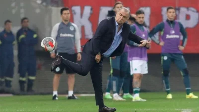 Tecrübeli teknik direktör Fatih Terim, Suudi Arabistan ekibi Al-Shabab ile