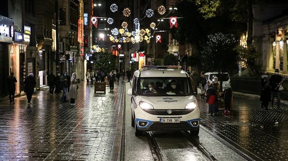 İstanbul’da yılbaşı tedbirleri: 24 saat sürecek yasak başladı - 2