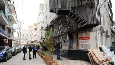 Karşıyaka Belediyesi, turizm faaliyetleri için gerekli şartları karşılamayan ve güvenlik