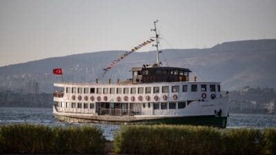 İzmir Büyükşehir Belediyesi İZDENİZ ve İZDOĞA genel müdürlükleri, 17 Ocak’ta