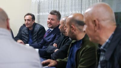 Buca Belediye Başkanı Mimar Görkem Duman, mahalle ziyaretlerine devam ediyor.