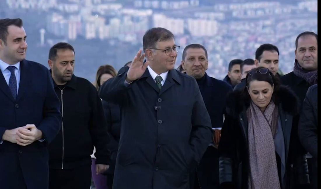 İzmir Büyükşehir Belediyesi, Kordon’da su taşkınlarını önlemek ve sosyal yaşam