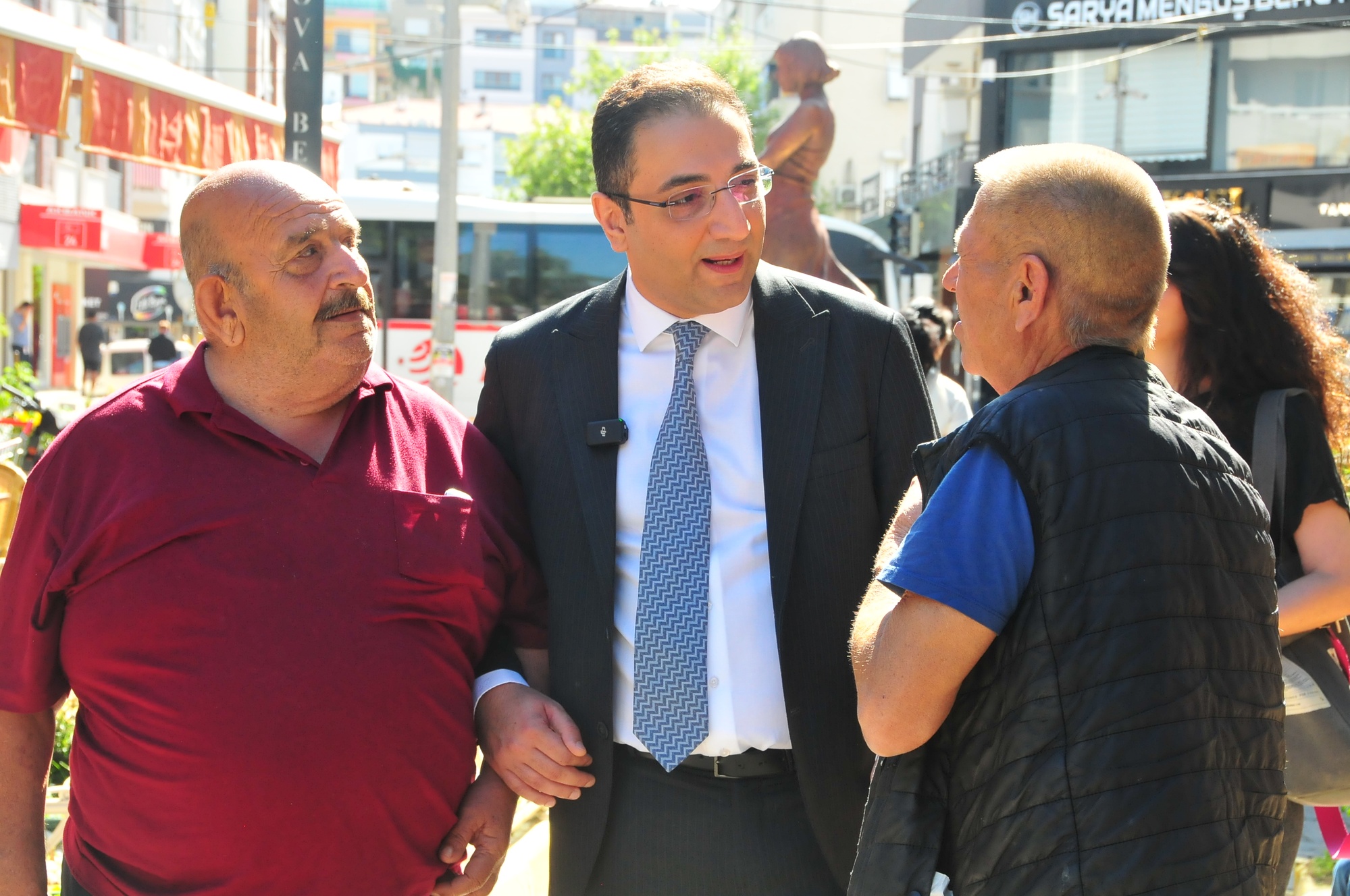 Balçova Belediyesi, olası afetlerde görev alacak mahalle gönüllüleri arıyor. Sosyal