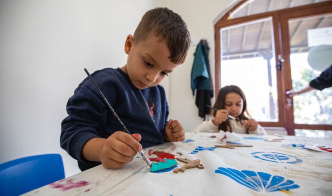Karşıyaka Belediyesi, yarıyıl tatilindeki çocukları hem eğitici hem de eğlenceli