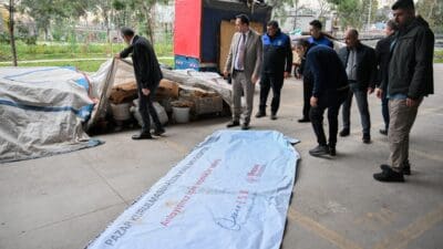 Bornova Belediyesi, Kazım Dirik Mahallesi’ndeki Kuzey Çevre Yolu viyadükleri altında
