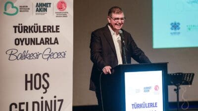 İzmir Büyükşehir Belediye Başkanı Dr. Cemil Tugay, Türkülerle Oyunlarla Balıkesir