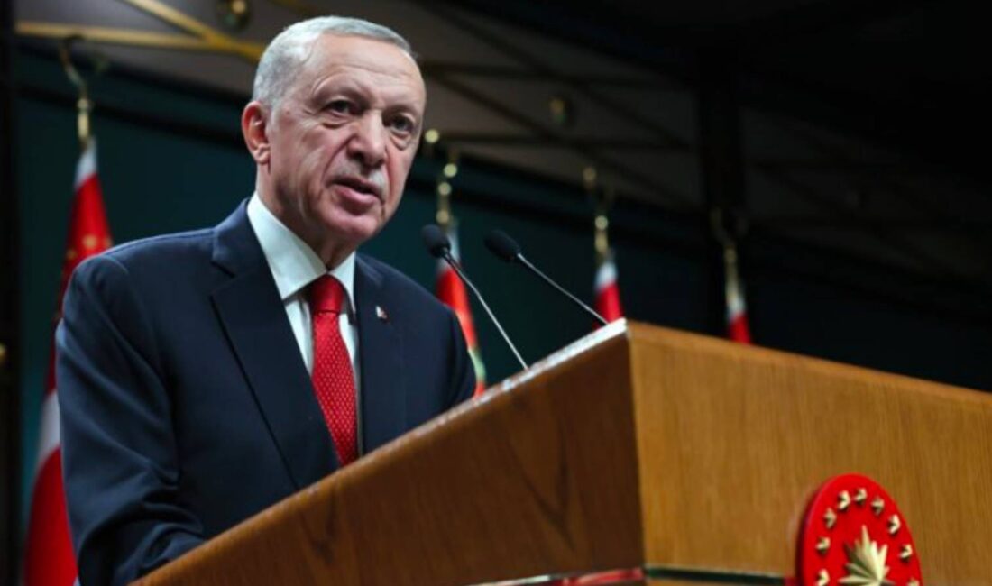 Cumhurbaşkanı Recep Tayyip Erdoğan, Cumhurbaşkanlığı Külliyesi'nde düzenlenen İdareciler Programı'nda valilere