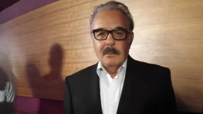 Bir süredir tedavi gören sanatçı Ferdi Tayfur 79 yaşında hayatını kaybetti.