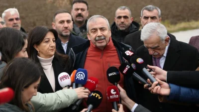 DEM Parti İmralı heyeti, eski HDP Eş Genel Başkanı Figen
