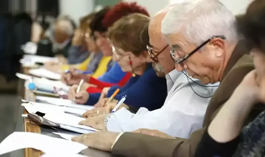 Büyükşehirden 60 yaş üstüne ücretsiz üniversite İzmir Büyükşehir Belediyesi tarafından hazırlanan İleri Yaş İzmir Eylem Planı