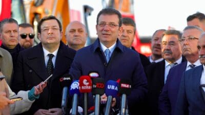 Demokrat Gündem-İYİ Parti’den istifa eden İzmir eski Milletvekili Aytun Çıray,