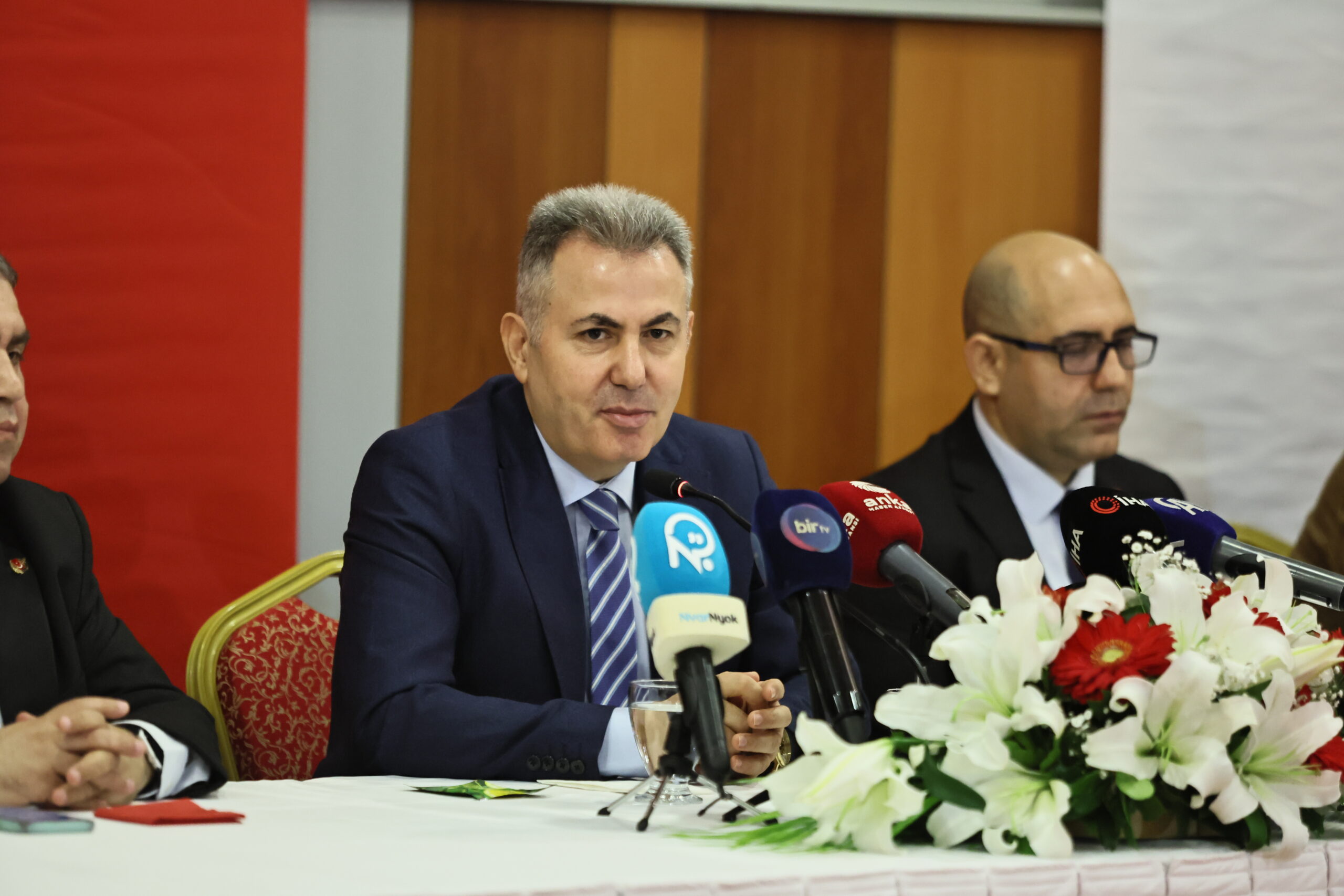 İzmir'de 2024 yılında suç örgütlerine karşı mücadele güçlenirken, çökertilen örgüt