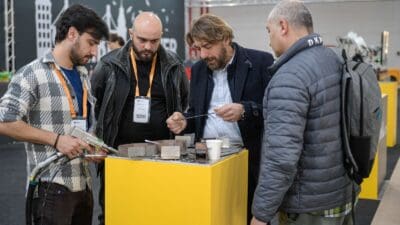 İzmir Büyükşehir Belediyesi ev sahipliğinde İZFAŞ ve İzgi Fuarcılık organizatörlüğünde,