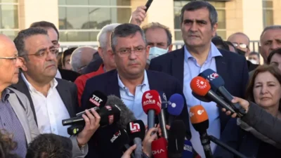 CHP İstanbul İl Başkanlığı’nda düzenlenen toplantıda, cumhurbaşkanlığı adaylığı konusunda il