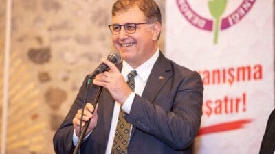 İzmir Büyükşehir Belediye Başkanı Dr. Cemil Tugay, Demokrasi, Dostluk ve
