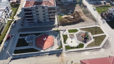 Menderes Belediyesi, Barbaros Mahalle’sinde yeni yapılan Şehit Fethi Sekin Park’ını