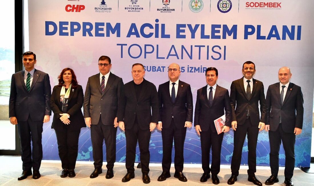 Başkanlar acil duruma karşı teyakkuz halinde Ege Denizi’nde üst üste yaşanan depremlerin ardından, İzmir Büyükşehir Belediye