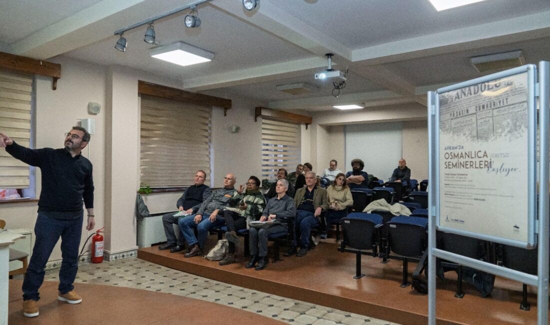 İzmir Büyükşehir Belediyesi Ahmet Piriştina Kent Arşivi ve Müzesi’nde (APİKAM)