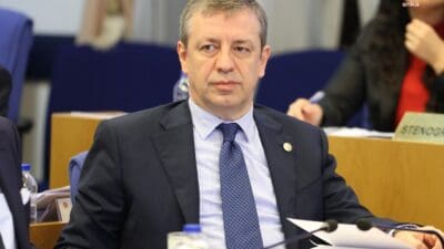 
CHP İzmir Milletvekili ve TBMM Plan ve Bütçe Komisyonu CHP